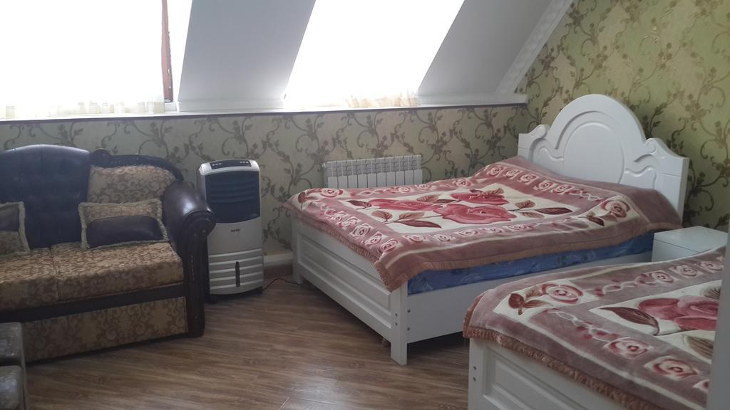 Edemi Hotel Kutaisi Room photo