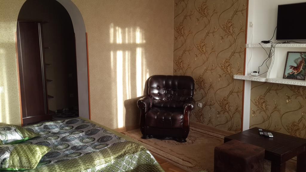 Edemi Hotel Kutaisi Room photo